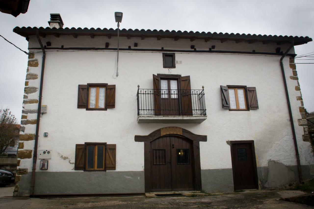 Lazkotzenea Guest House Mezkiriz Exterior photo